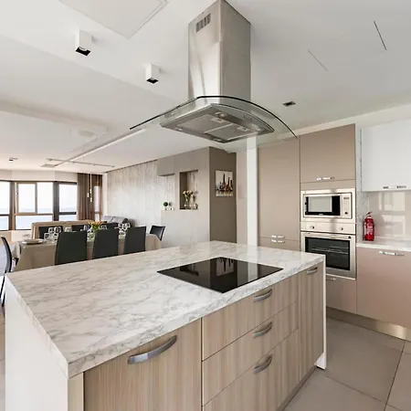 شقة Sea View Luxury Haven Living & 3bedrooms Seafront