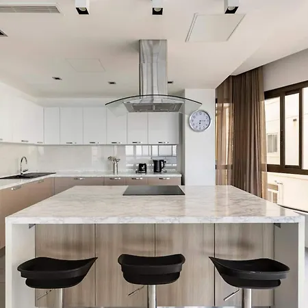 Sea View Luxury Haven Living & 3bedrooms Seafront * Sliema