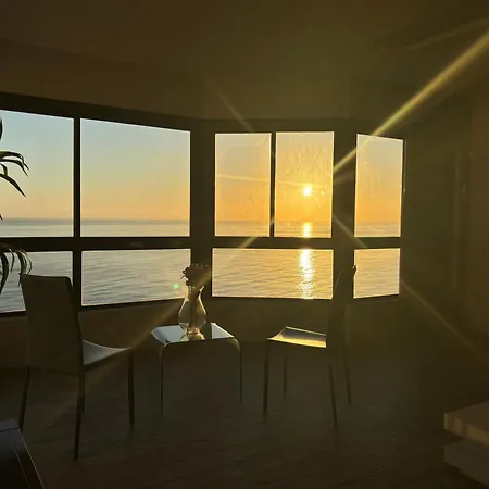 Daire Sea View Luxury Haven Living & 3bedrooms Seafront