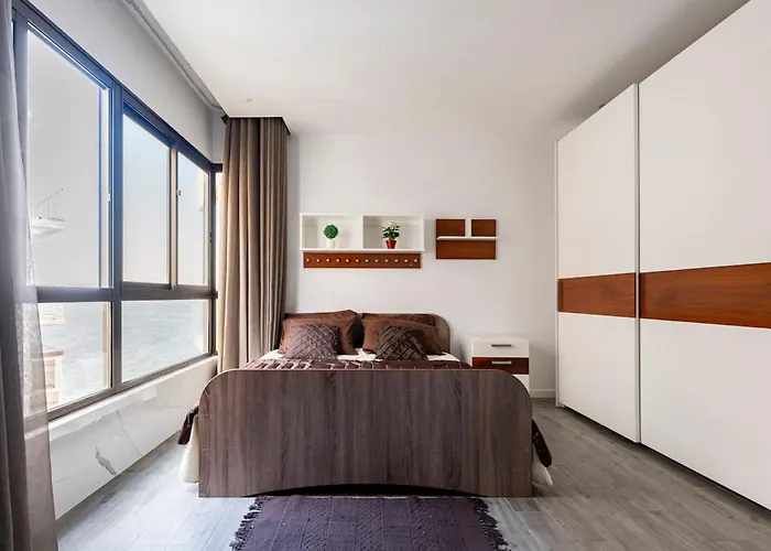 Sea View Luxury Haven Living & 3bedrooms Seafront